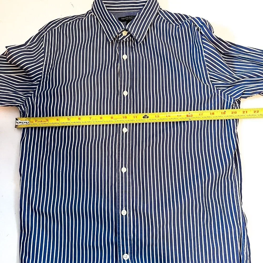BANANA REPUBLIC CASUAL SHIRT SIZE M